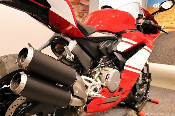 Ducati Panigale Image 7